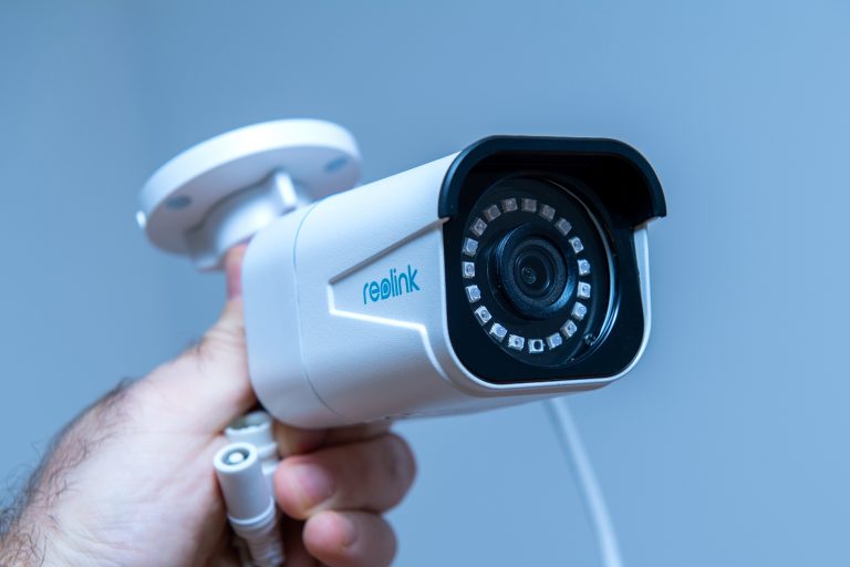 Comment choisir une caméra de surveillance adaptée pour votre maison ?